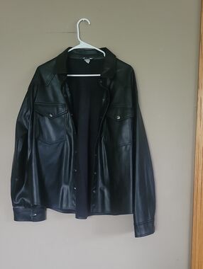 Men's Black Faux Leather Jacket - Classic Shirt Style